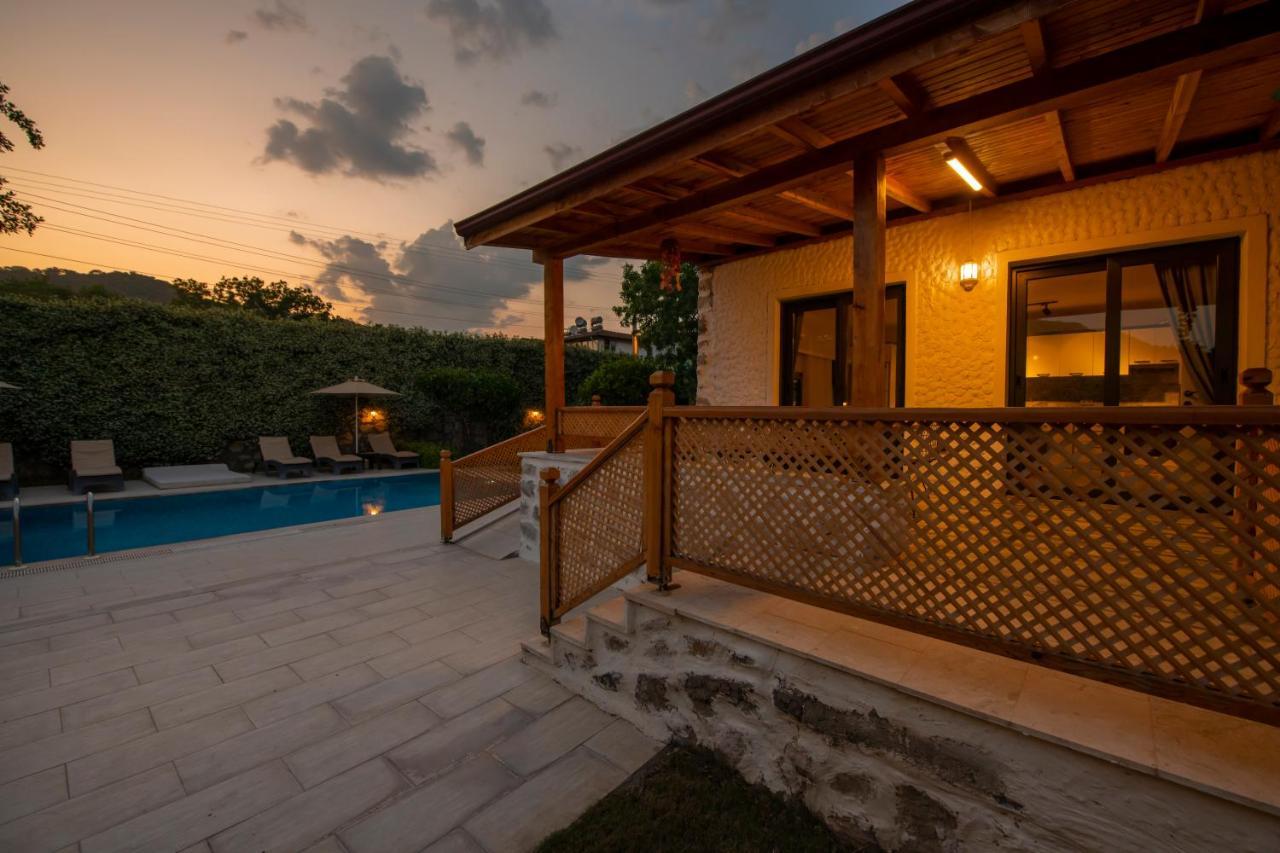 Eroglu Villas フェティエ エクステリア 写真
