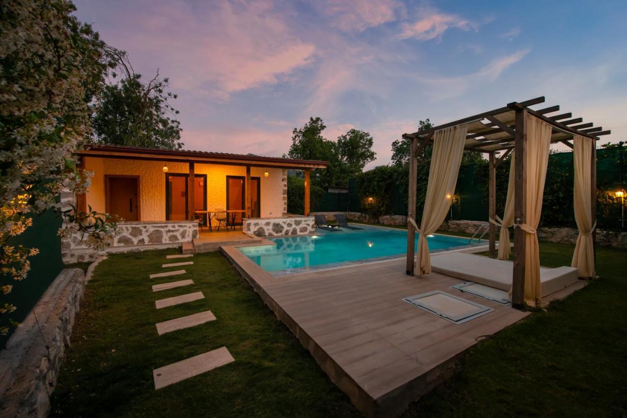 Eroglu Villas フェティエ エクステリア 写真